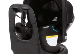 LiteClik®30 RXT SafePlus™ Infant Car Seat and Base- 20 Off